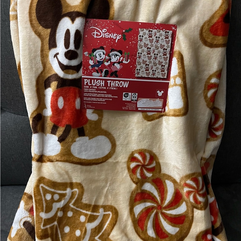 Disney Mickey & Minnie Gingerbread Christmas Plush Throw Blanket 50”x70”